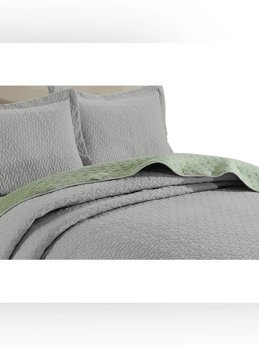 Reversible Gray and Light Green Queen 3 piece Quilt Set